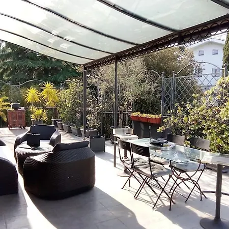 Appartement Exclusive Penthouse Private Terrace Chromotherapy And Sauna Rome
