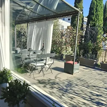 Exclusive Penthouse Private Terrace Chromotherapy And Sauna Appartement Rome
